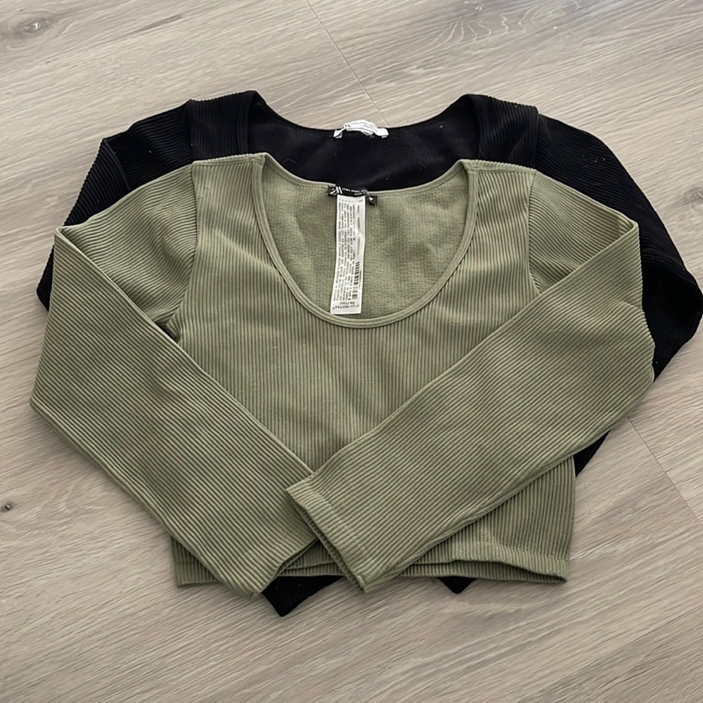 ZARA GREEN RIBBED LIMITLESS CONTOUR TOP